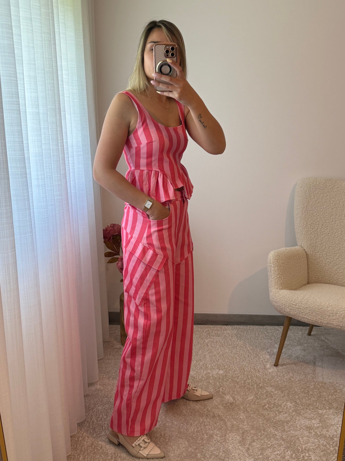 Conjunto com riscas