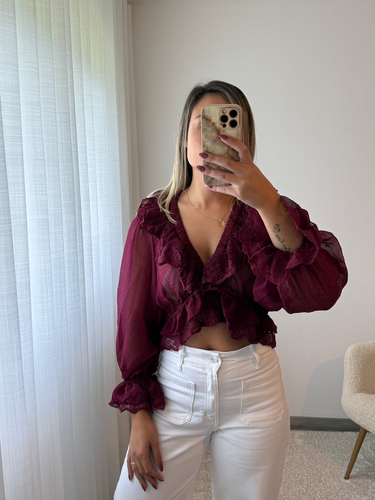Blusa em bico