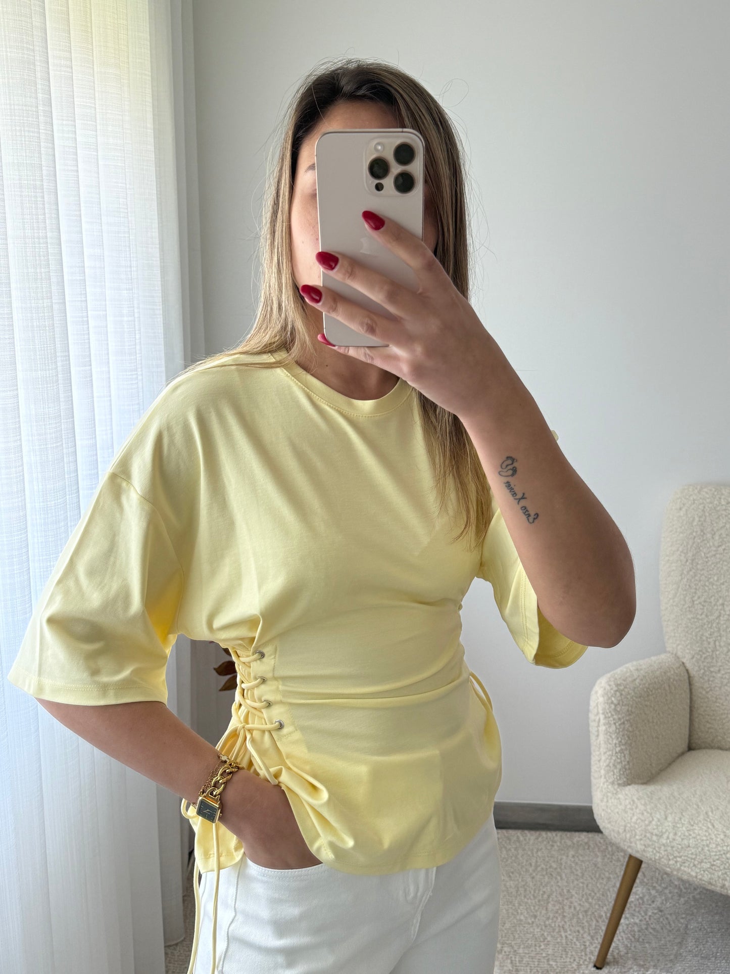 T-shirt cordões