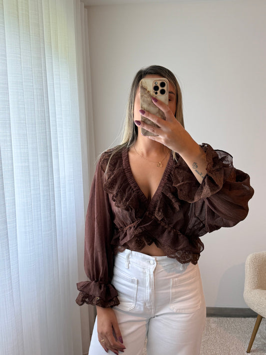 Blusa em bico