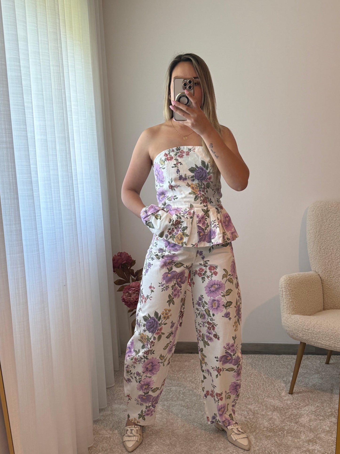 Calça flores